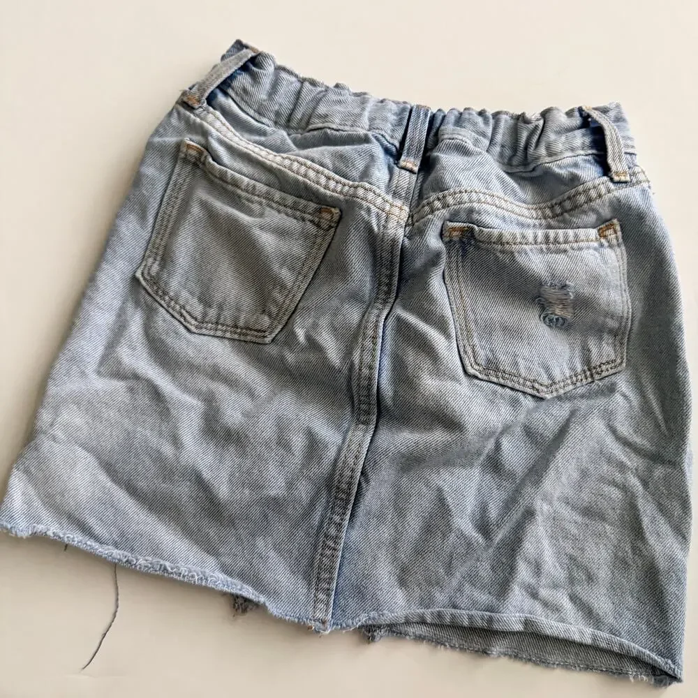 Old Navy Girls Distressed Light Wash Jean Skirt Size 8